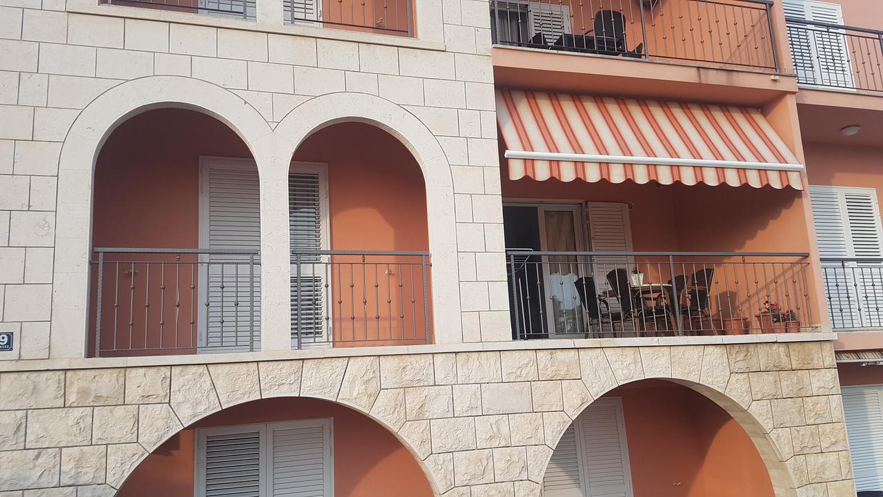 Apartman Matilda 格拉达茨 外观 照片